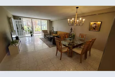 3800 Oaks Clubhouse Drive #112, Pompano Beach, FL 33069 - Photo 2
