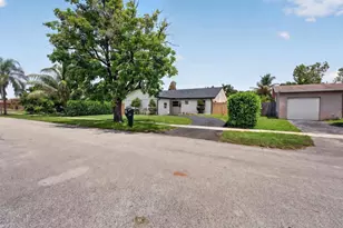 8131 NW 44th Ct, Lauderhill, FL 33351 - Photo 52