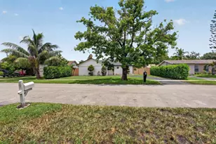 8131 NW 44th Ct, Lauderhill, FL 33351 - Photo 62