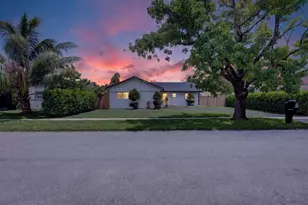8131 NW 44th Ct, Lauderhill, FL 33351 - Photo 1