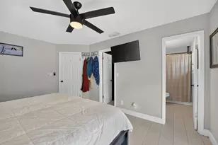 8131 NW 44th Ct, Lauderhill, FL 33351 - Photo 26