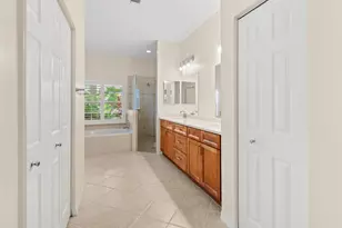 11595 Water Bend Ct, Wellington, FL 33414 - Photo 38