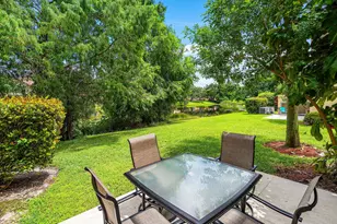 1154 Pinewood Lake Ct, Greenacres, FL 33415 - Photo 8