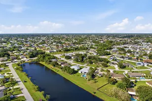 1174 SW Edinburgh Dr, Port Saint Lucie, FL 34953 - Photo 34