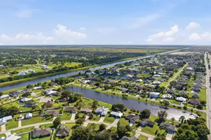 1174 SW Edinburgh Dr, Port Saint Lucie, FL 34953 - Photo 40