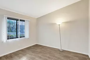 3066 S Oakland Forest Dr, Oakland Park, FL 33309 - Photo 4