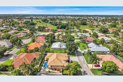 9695 Pandanus Way, Boynton Beach, FL 33436 - Photo 2