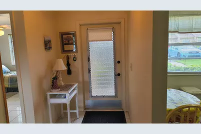 173 Lake Meryl Drive, West Palm Beach, FL 33411 - Photo 4