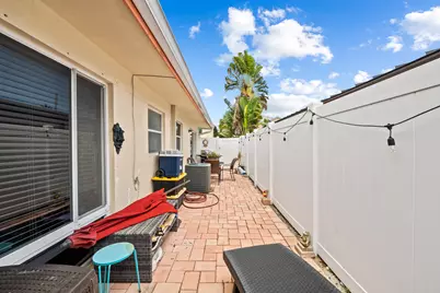 4565 Poinciana Street #1-2, Lauderdale by the Sea, FL 33308 - Photo 16