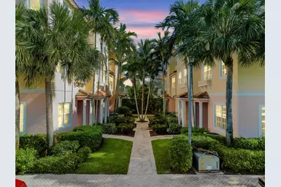 131 Harbors Way, Boynton Beach, FL 33435 - Photo 2