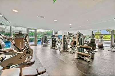 5875 Collins Avenue #1606, Miami Beach, FL 33140 - Photo 16