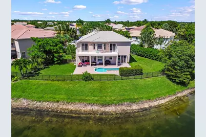 9133 Delemar Court, Wellington, FL 33414 - Photo 2