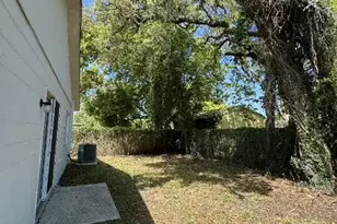 4020 E Louisiana Ave, Tampa, FL 33610 - Photo 22