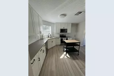4020 E Louisiana Avenue, Tampa, FL 33610 - Photo 8