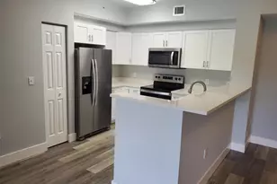 8070 N Nob Hill Rd, Tamarac, FL 33321 - Photo 2