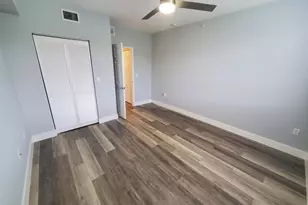 8070 N Nob Hill Rd, Tamarac, FL 33321 - Photo 20