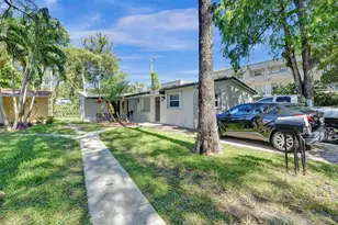 4240 NW 21st Ave, Oakland Park, FL 33309 - Photo 16