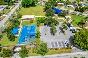 1712 NE 50th Ct, Pompano Beach, FL 33064 - Photo 44