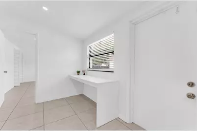 1712 NE 50th Court, Pompano Beach, FL 33064 - Photo 36