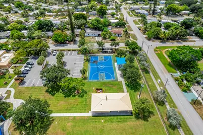 1712 NE 50th Court, Pompano Beach, FL 33064 - Photo 46