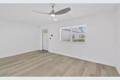 103 Brittany C, Delray Beach, FL 33446 - Photo 8