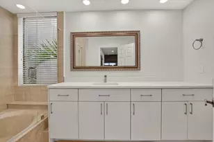 7460 La Paz Blvd, Boca Raton, FL 33433 - Photo 16