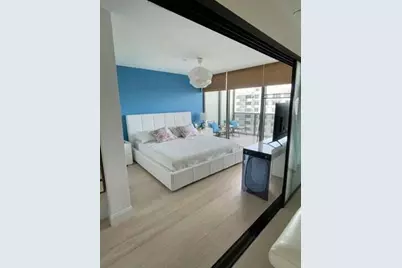 5875 Collins Avenue #1606, Miami Beach, FL 33140 - Photo 4