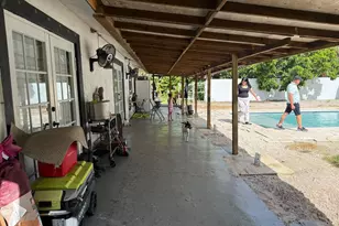 16393 E Lancashire Dr E, Loxahatchee, FL 33470 - Photo 22