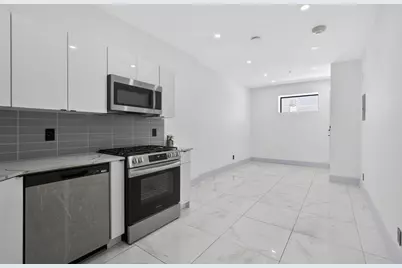 324 20th Street #14, West Palm Beach, FL 33407 - Photo 2
