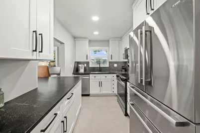 135 Andover F, West Palm Beach, FL 33417 - Photo 6