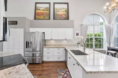 11622 NW 13th Manor, Coral Springs, FL 33071 - Photo 10