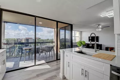 600 Egret Circle #7505, Delray Beach, FL 33444 - Photo 2