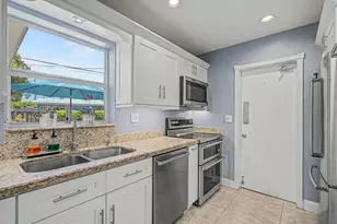 2740 SW 16th St, Fort Lauderdale, FL 33312 - Photo 12