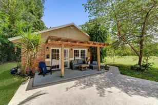 10951 SW 58th Ct, Davie, FL 33328 - Photo 2