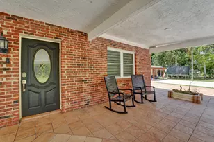 10951 SW 58th Ct, Davie, FL 33328 - Photo 6
