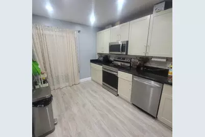 9210 NW 14th Street #273, Pembroke Pines, FL 33024 - Photo 4