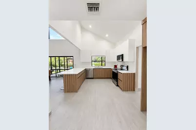 1640 SW 120th Terrace, Davie, FL 33325 - Photo 2