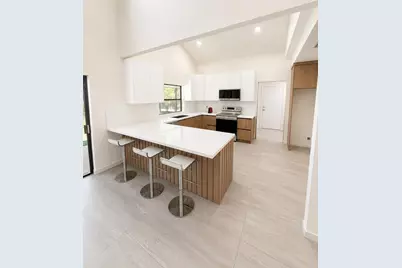 1640 SW 120th Terrace, Davie, FL 33325 - Photo 4