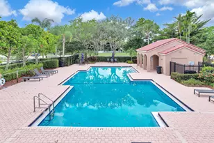 527 NW 87th Ln, Coral Springs, FL 33071 - Photo 42