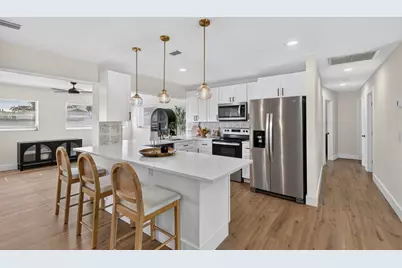 432 W Shadyside Circle, West Palm Beach, FL 33415 - Photo 8
