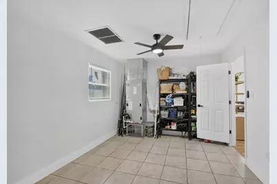 432 W Shadyside Circle, West Palm Beach, FL 33415 - Photo 24