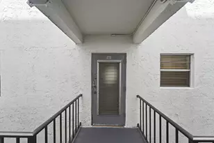 3000 E Sunrise Lakes Dr E, Sunrise, FL 33322 - Photo 4