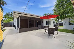 2100 N 14th Terrace, Hollywood, FL 33020 - Photo 26