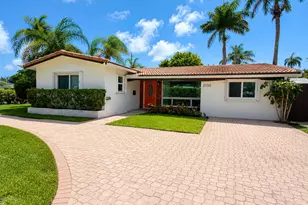 2100 N 14th Terrace, Hollywood, FL 33020 - Photo 1