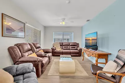 7500 NW 73rd Avenue, Tamarac, FL 33321 - Photo 20