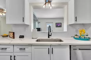 7500 NW 73rd Ave, Tamarac, FL 33321 - Photo 18