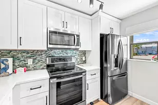 9427 S Ocean Dr, Jensen Beach, FL 34957 - Photo 12
