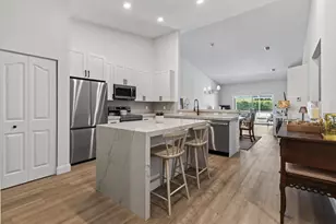 8402 Logia Cir, Boynton Beach, FL 33472 - Photo 2
