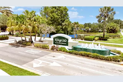 639 NW Venetto Court, Port Saint Lucie, FL 34986 - Photo 2