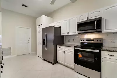 639 NW Venetto Court, Port Saint Lucie, FL 34986 - Photo 14